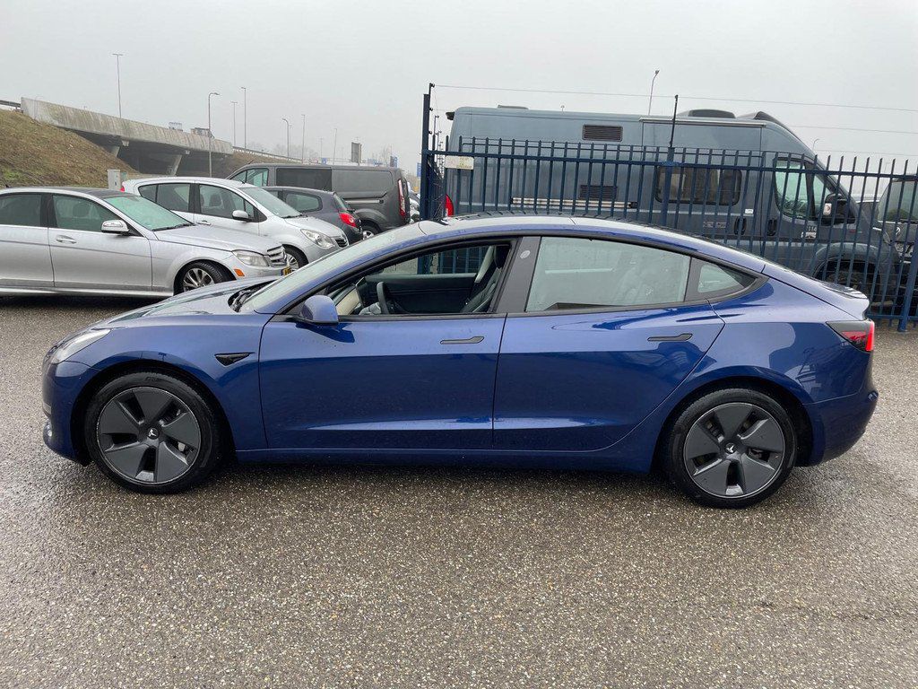 Tesla Model 3 Facelift Long Range AWD - Image 25
