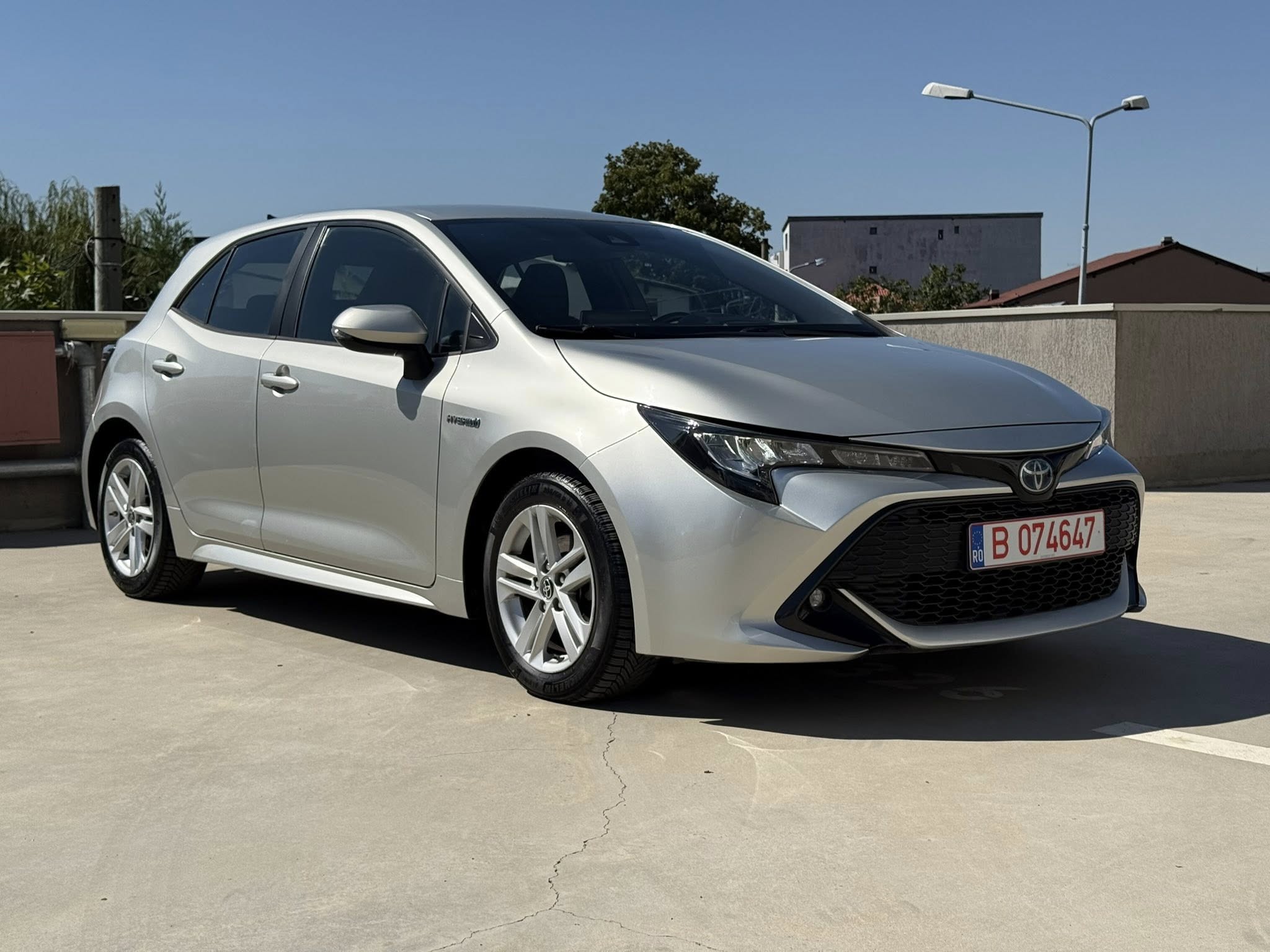 Toyota Corolla 1.8 Hybrid 122 cai
