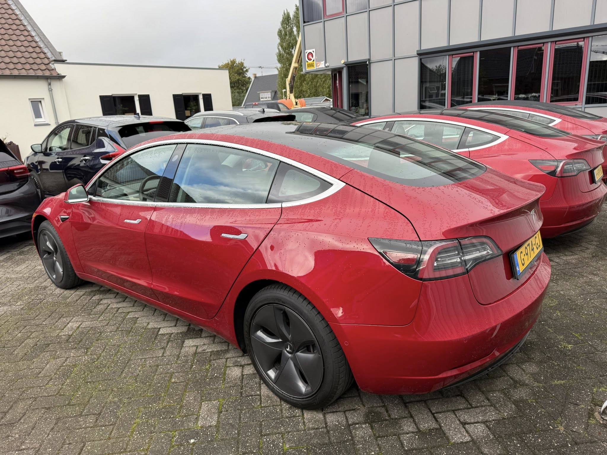 Tesla Model 3 DualMotor LongRange AWD - Image 2