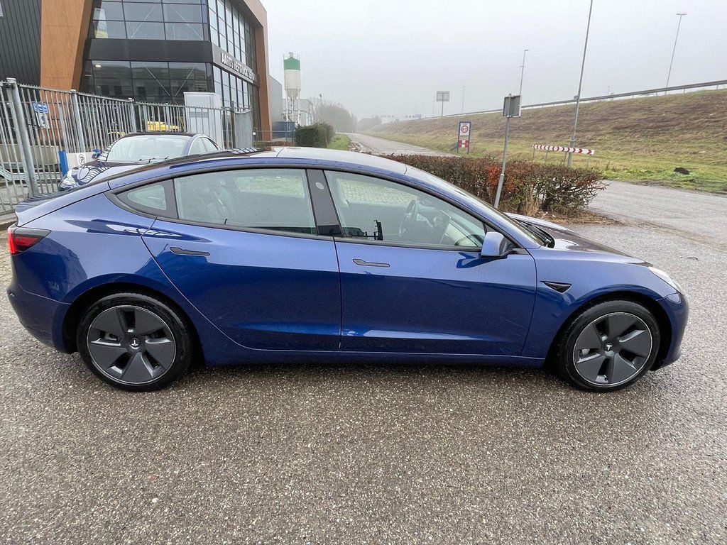 Tesla Model 3 Facelift Long Range AWD - Image 26