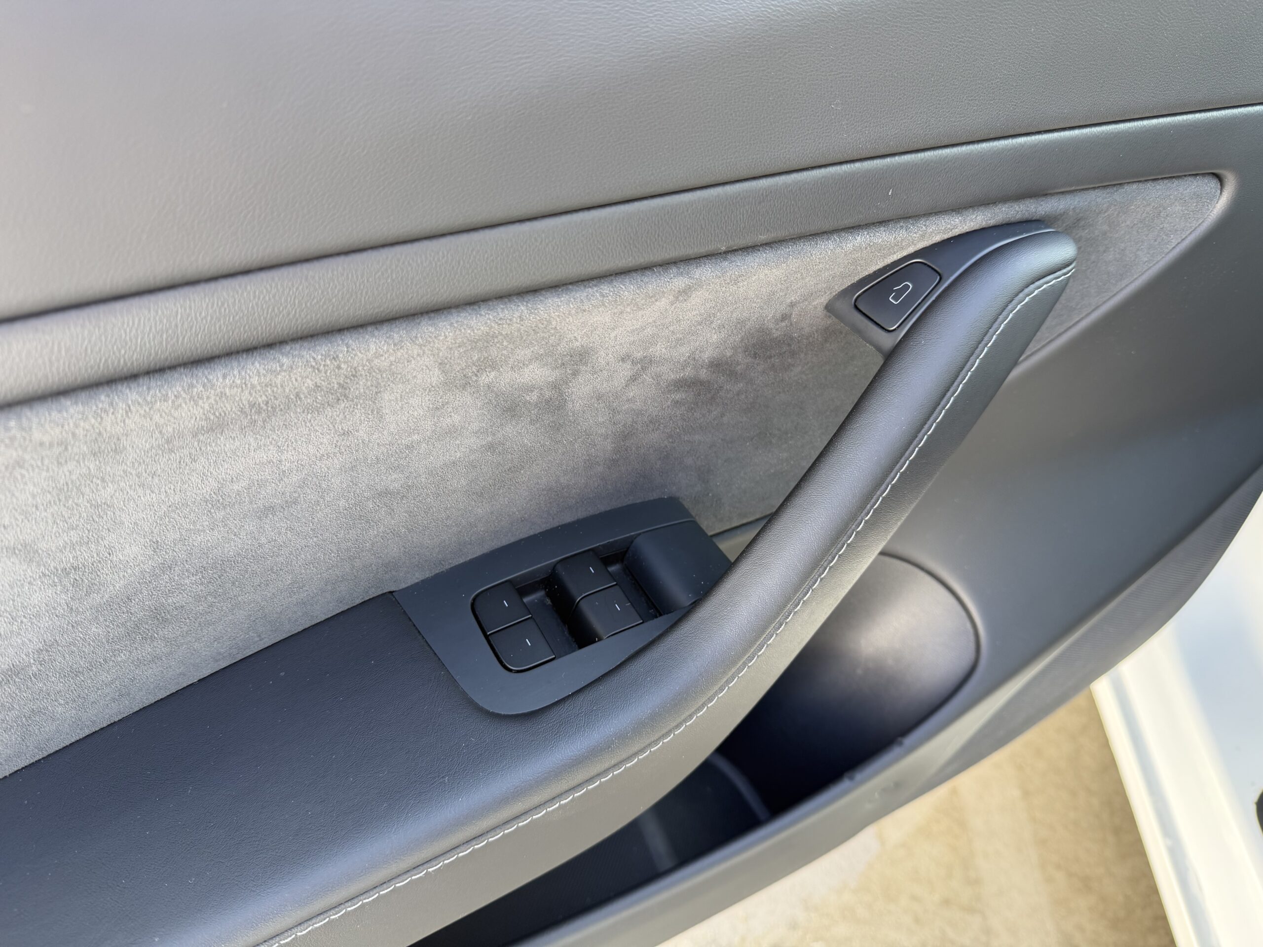 Tesla Model 3 Facelift DualMotor Long Range AWD - Image 18