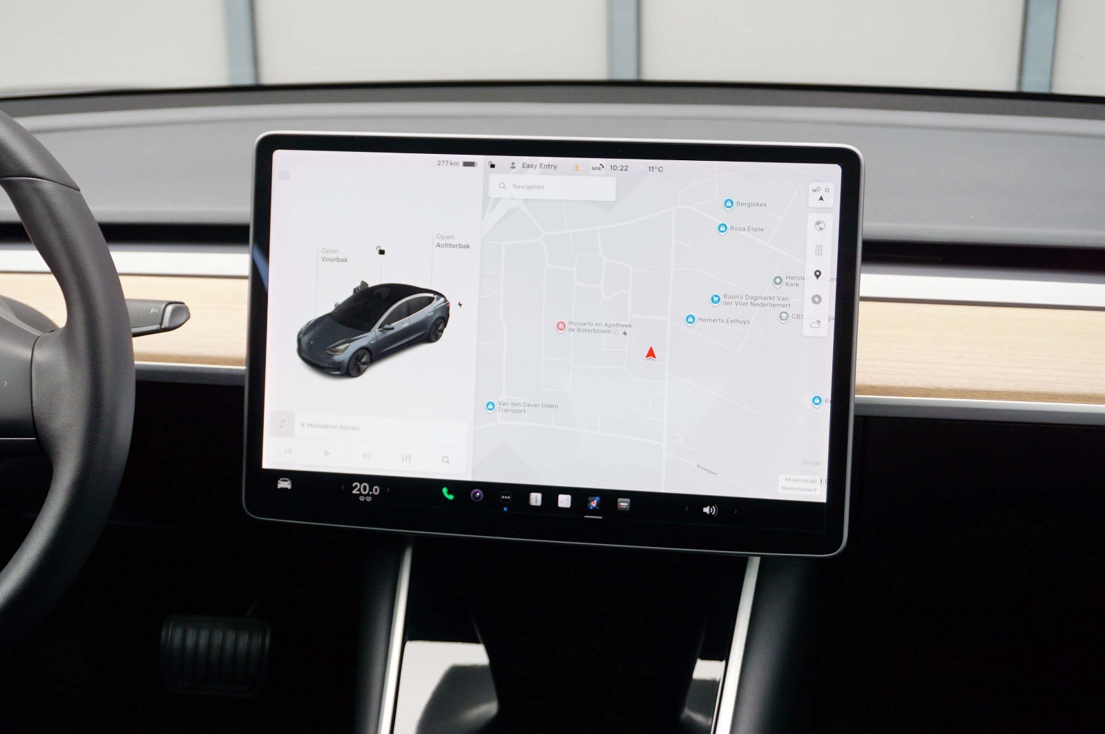 Tesla Model 3 StandardRange - Image 19