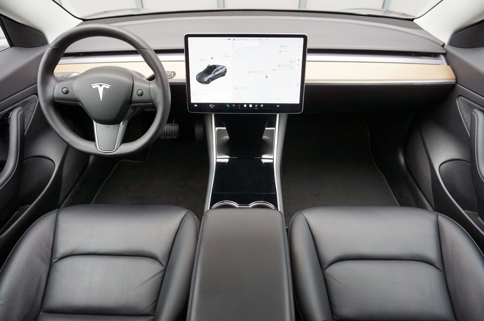 Tesla Model 3 StandardRange - Image 11