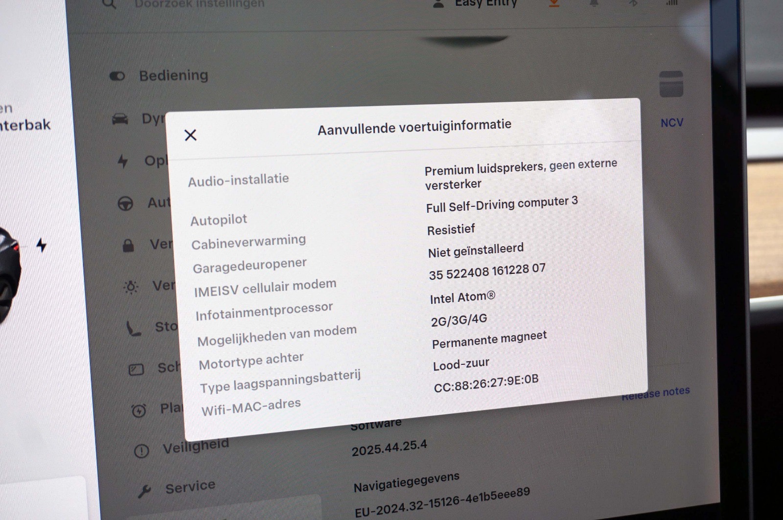 Tesla Model 3 StandardRange - Image 18