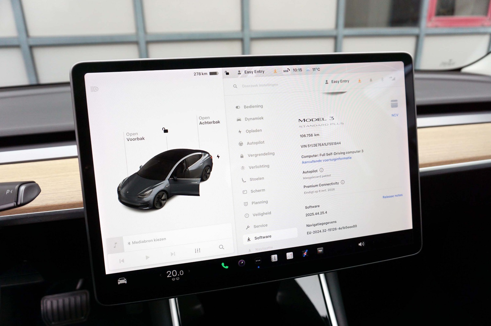 Tesla Model 3 StandardRange - Image 15