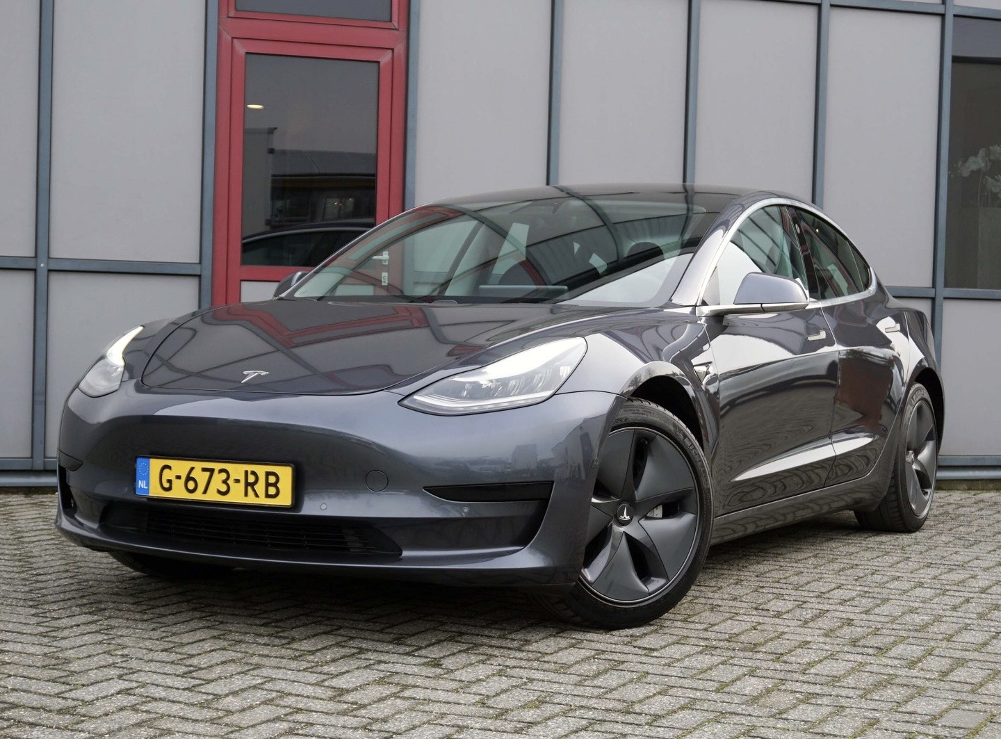 Tesla Model 3 StandardRange