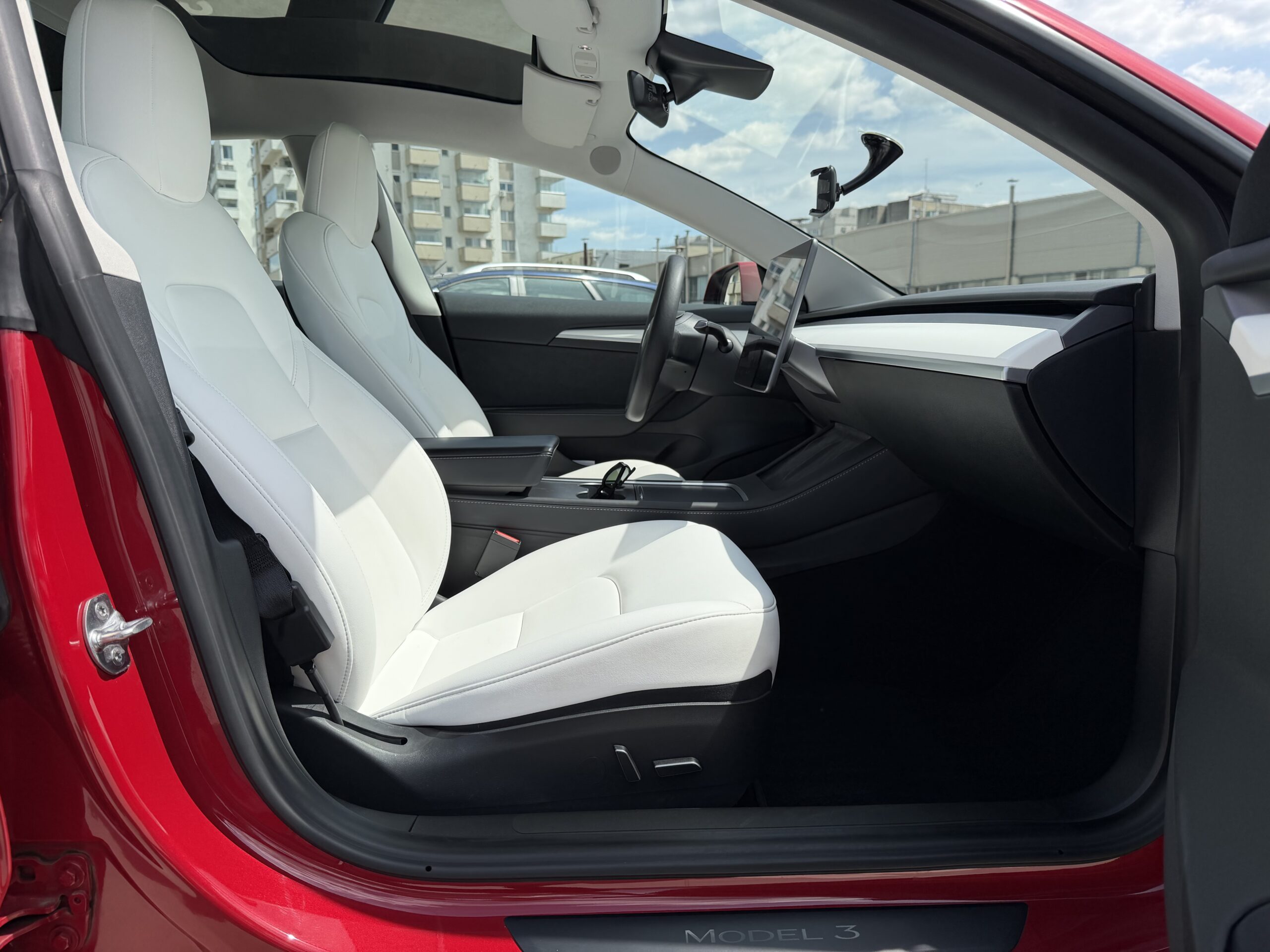Tesla Model 3 Facelift Performance 520hp Full Self Driving Capability - Image 16