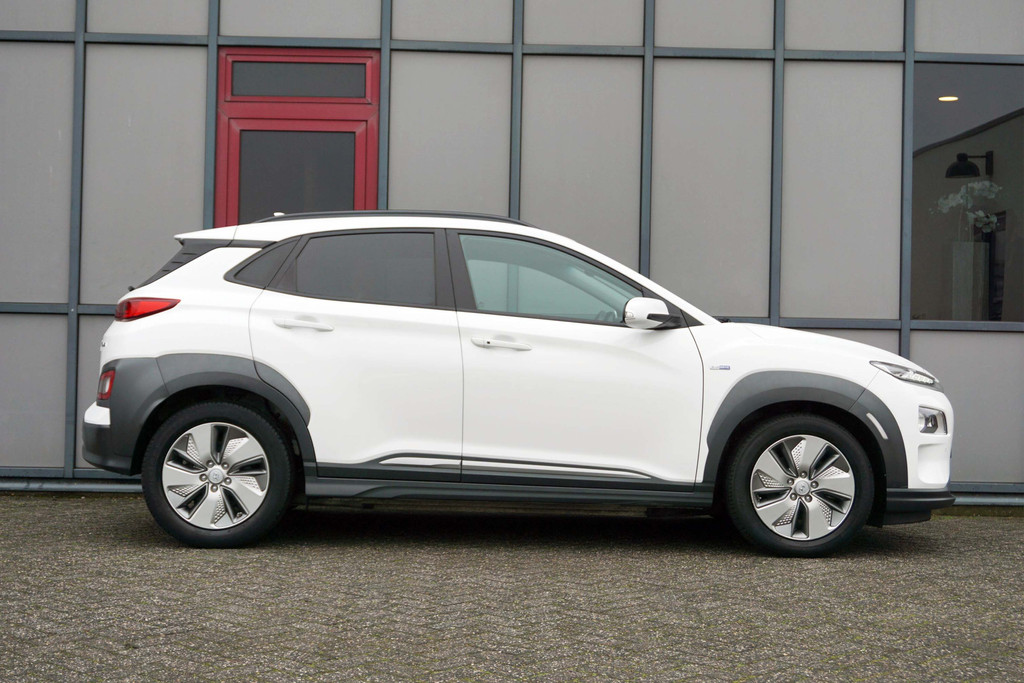 Hyundai KONA Premium - Image 5