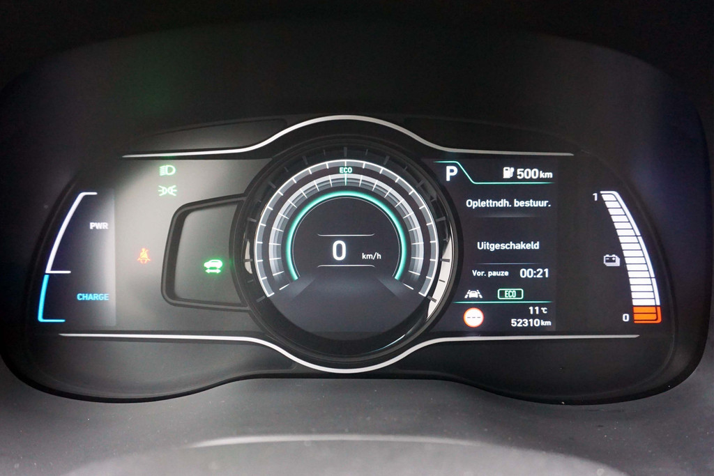 Hyundai KONA Premium - Image 12