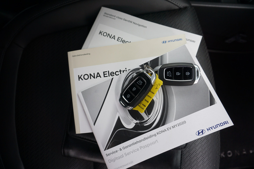 Hyundai KONA Premium - Image 33