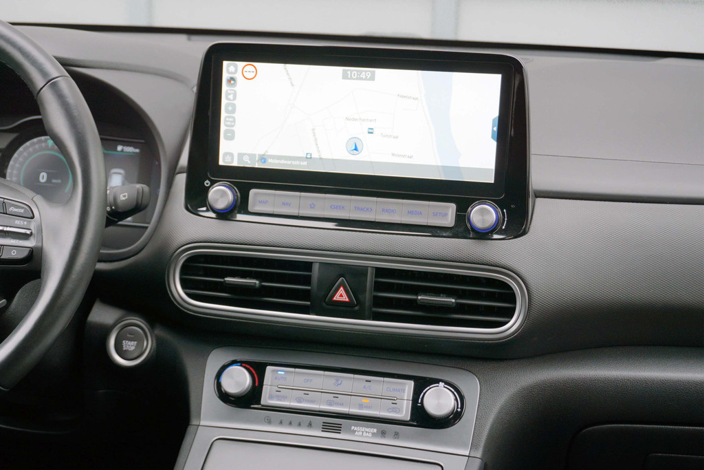 Hyundai KONA Premium - Image 19