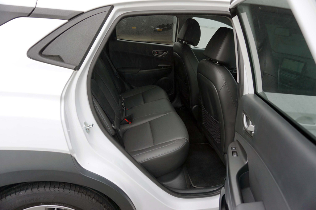 Hyundai KONA Premium - Image 24