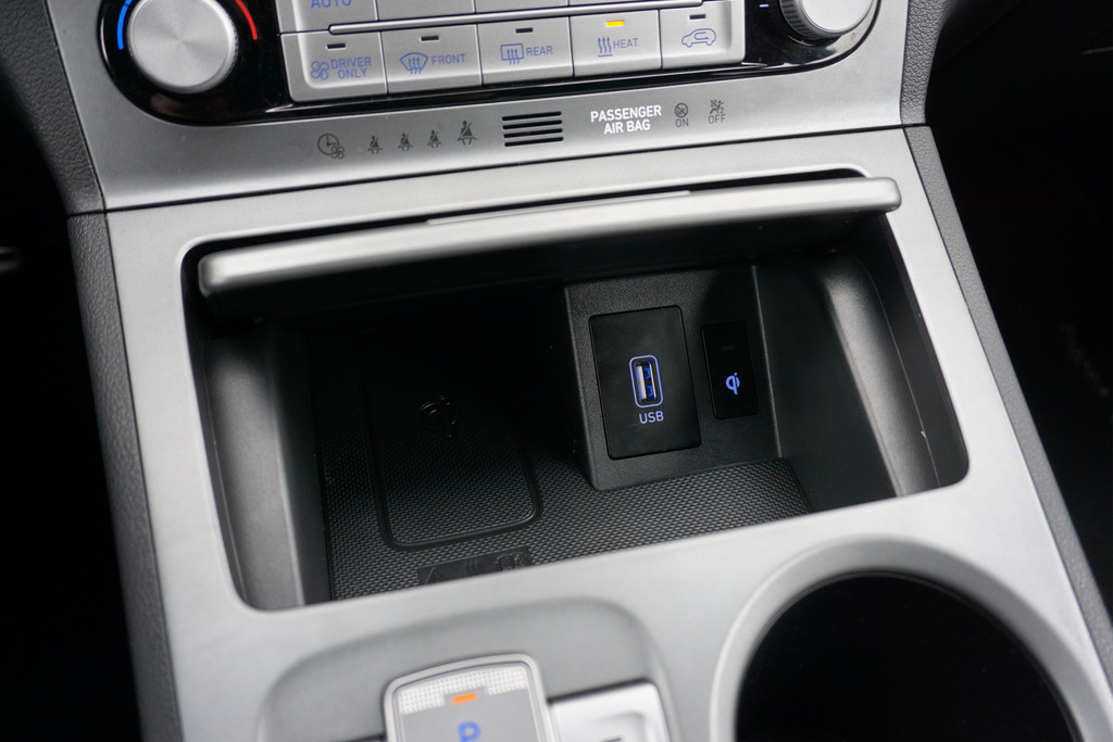 Hyundai KONA Premium - Image 27
