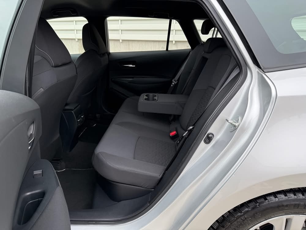 Toyota Corolla Touring Sports Hybrid - Image 13