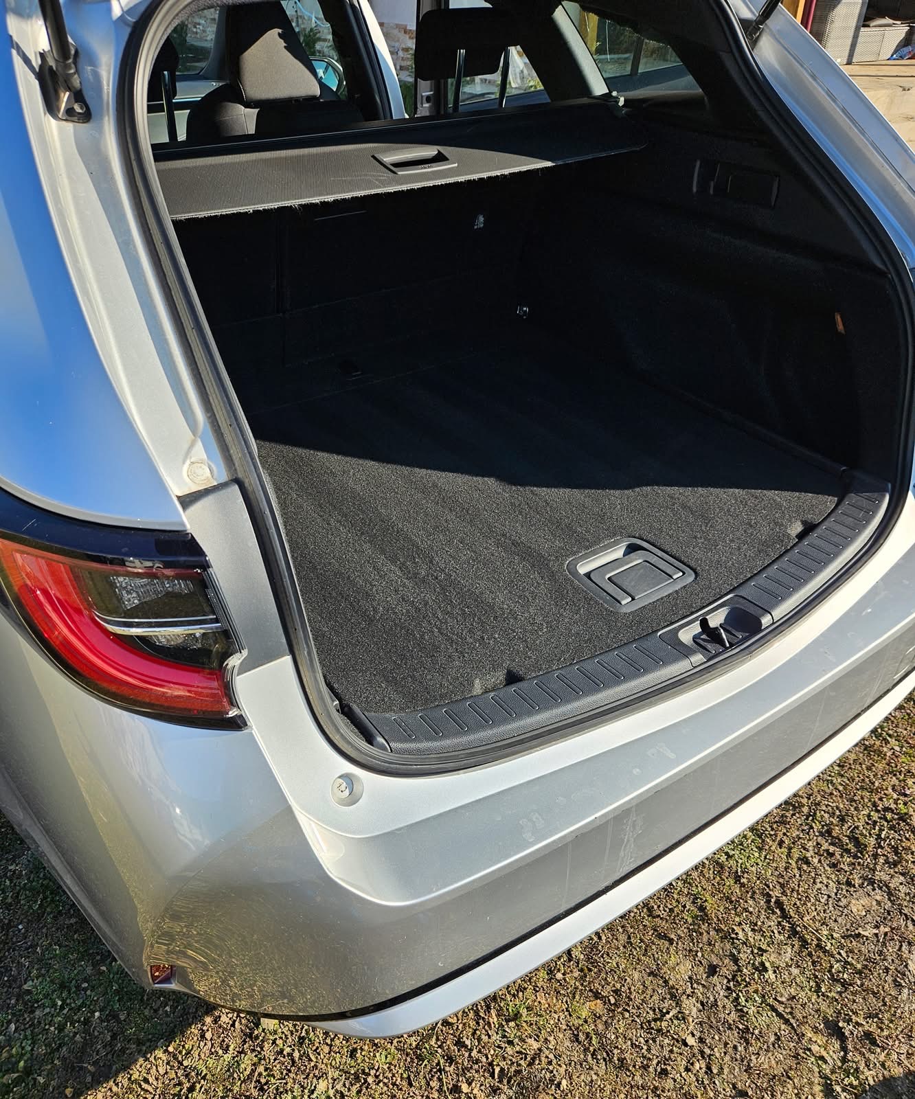 Toyota Corolla Touring Sports Hybrid - Image 17