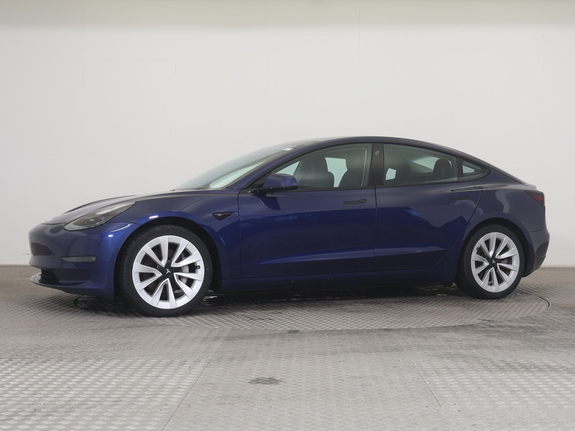 Tesla Model 3 Facelift DualMotor LongRange AWD - Image 6