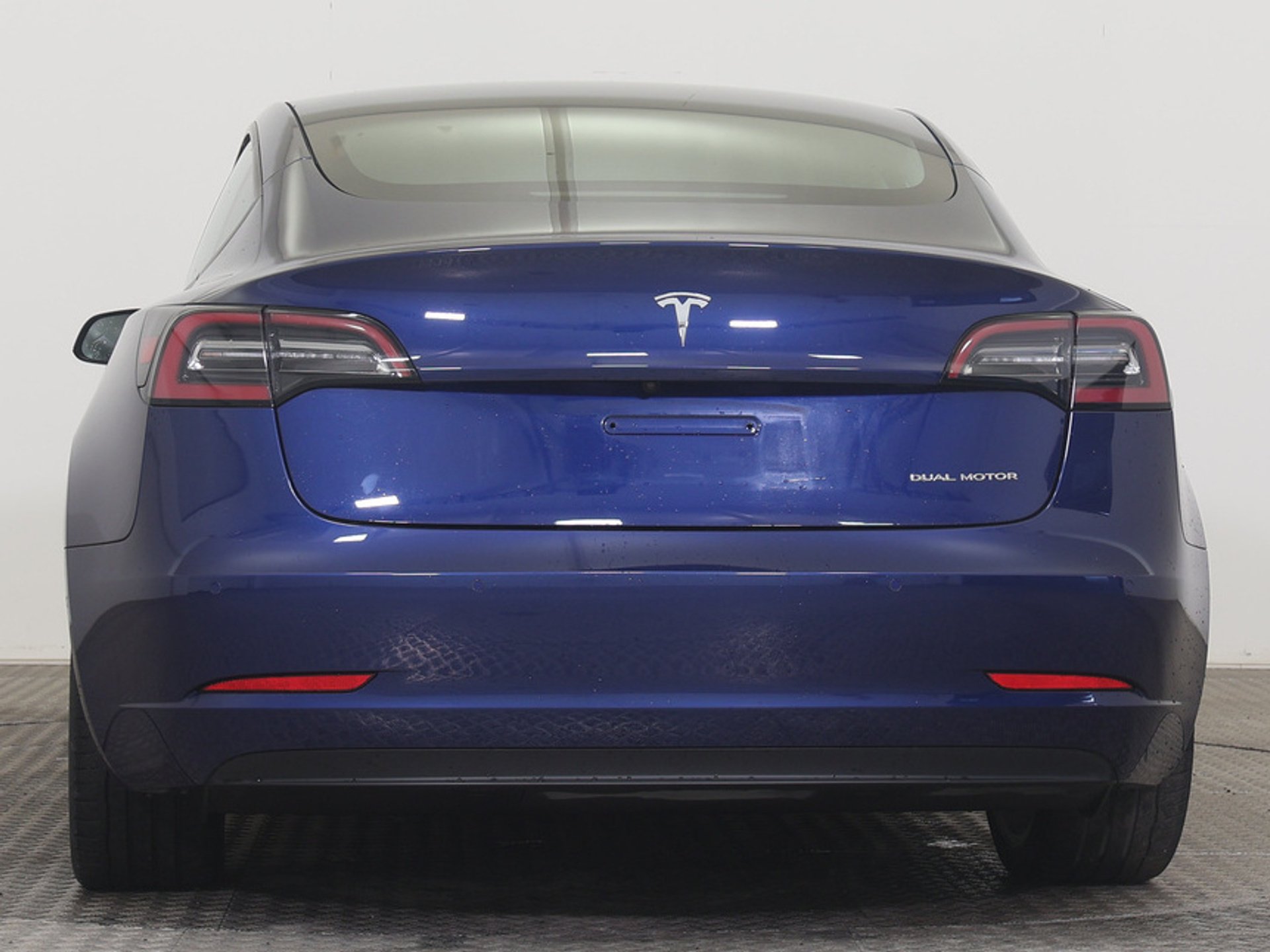 Tesla Model 3 Facelift DualMotor LongRange AWD - Image 8
