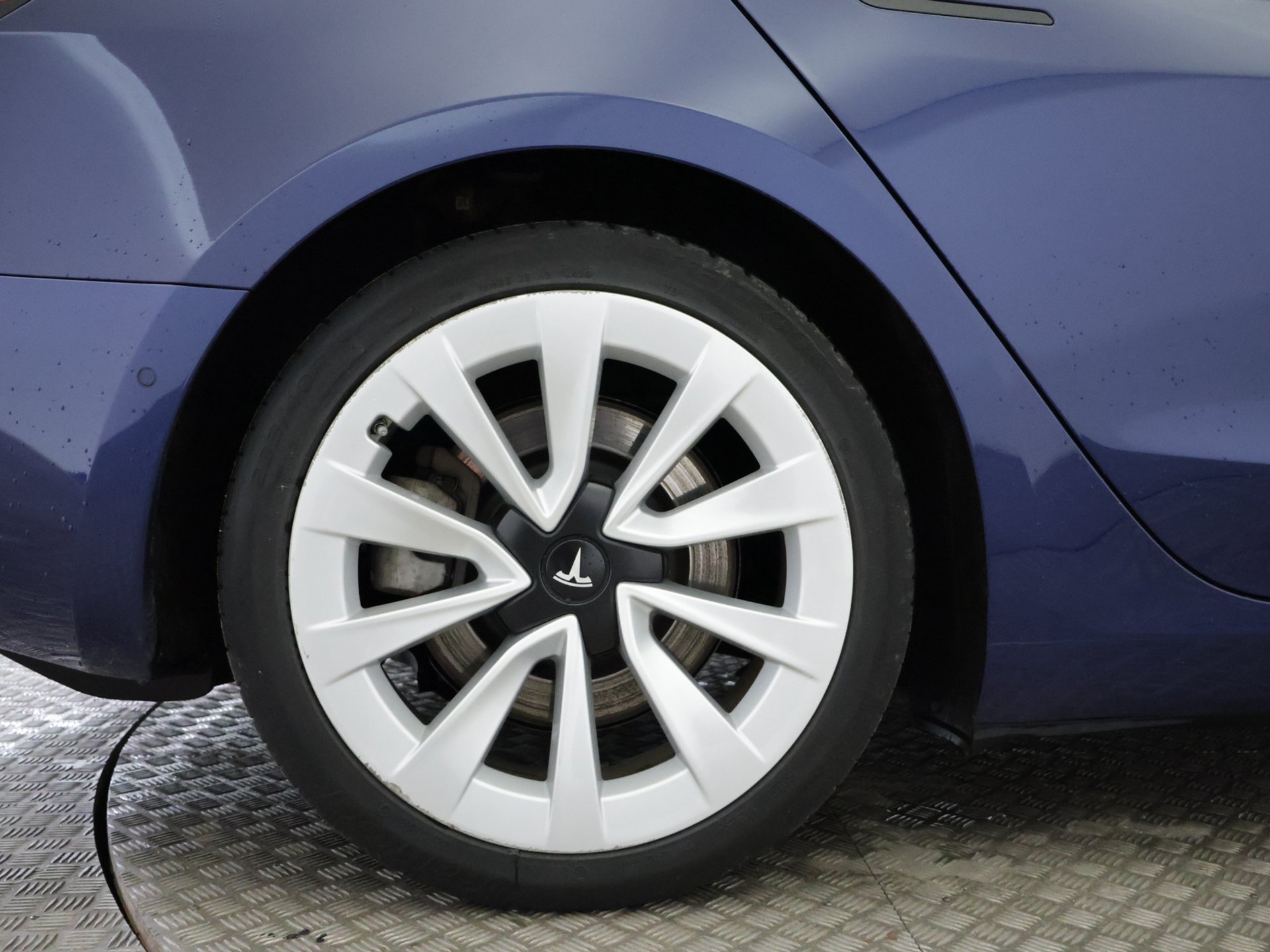 Tesla Model 3 Facelift DualMotor LongRange AWD - Image 18