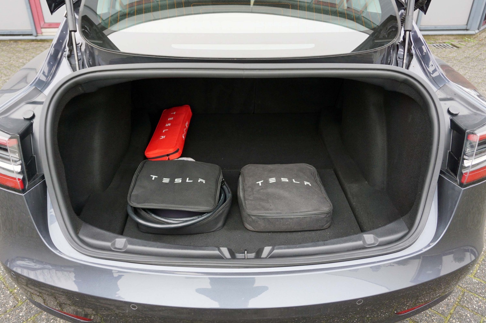Tesla Model 3 StandardRange - Image 20