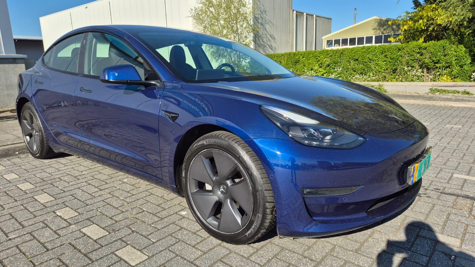 Tesla Model 3 DualMotor LongRange AWD - Image 3