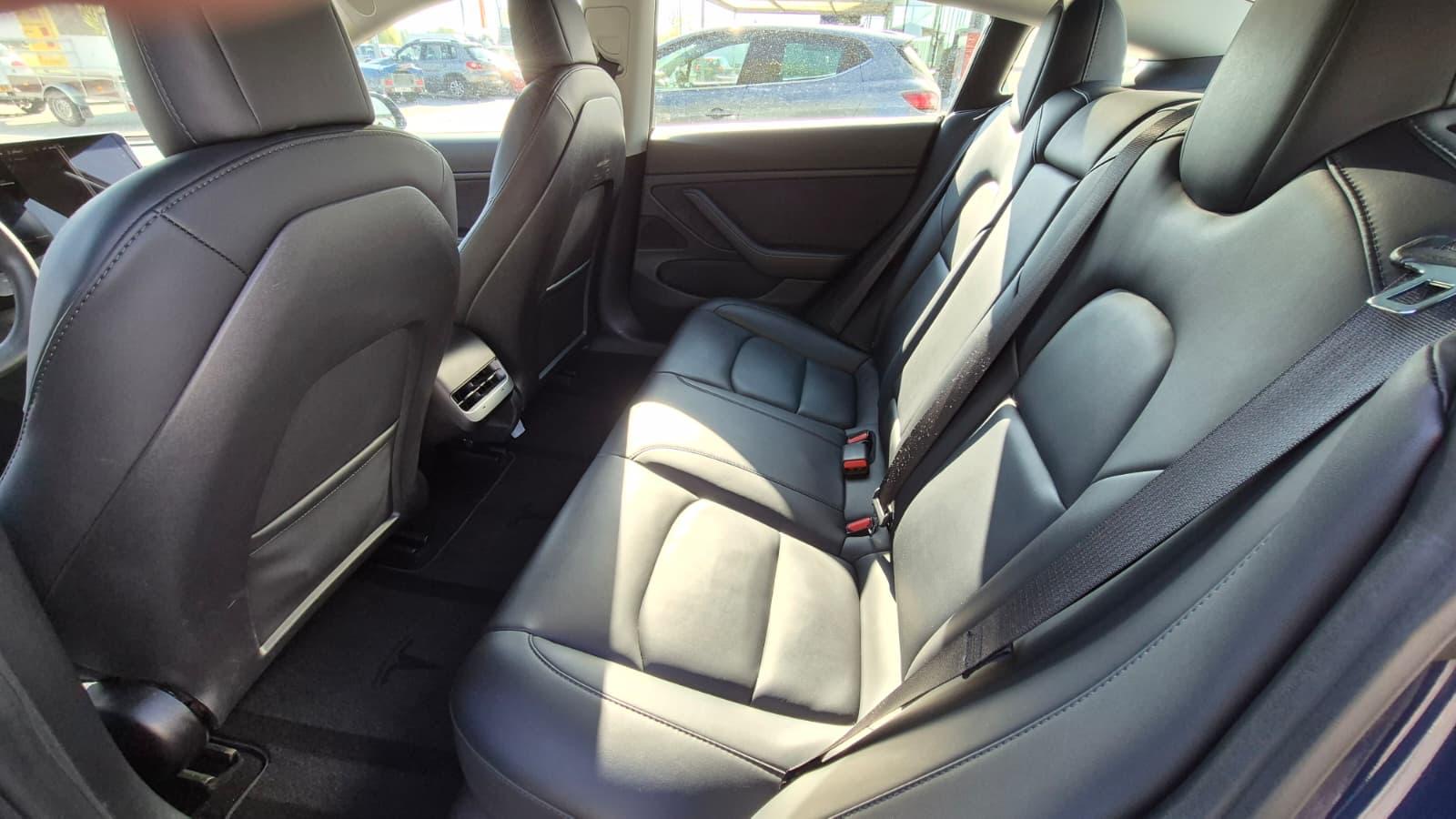 Tesla Model 3 DualMotor LongRange AWD - Image 8