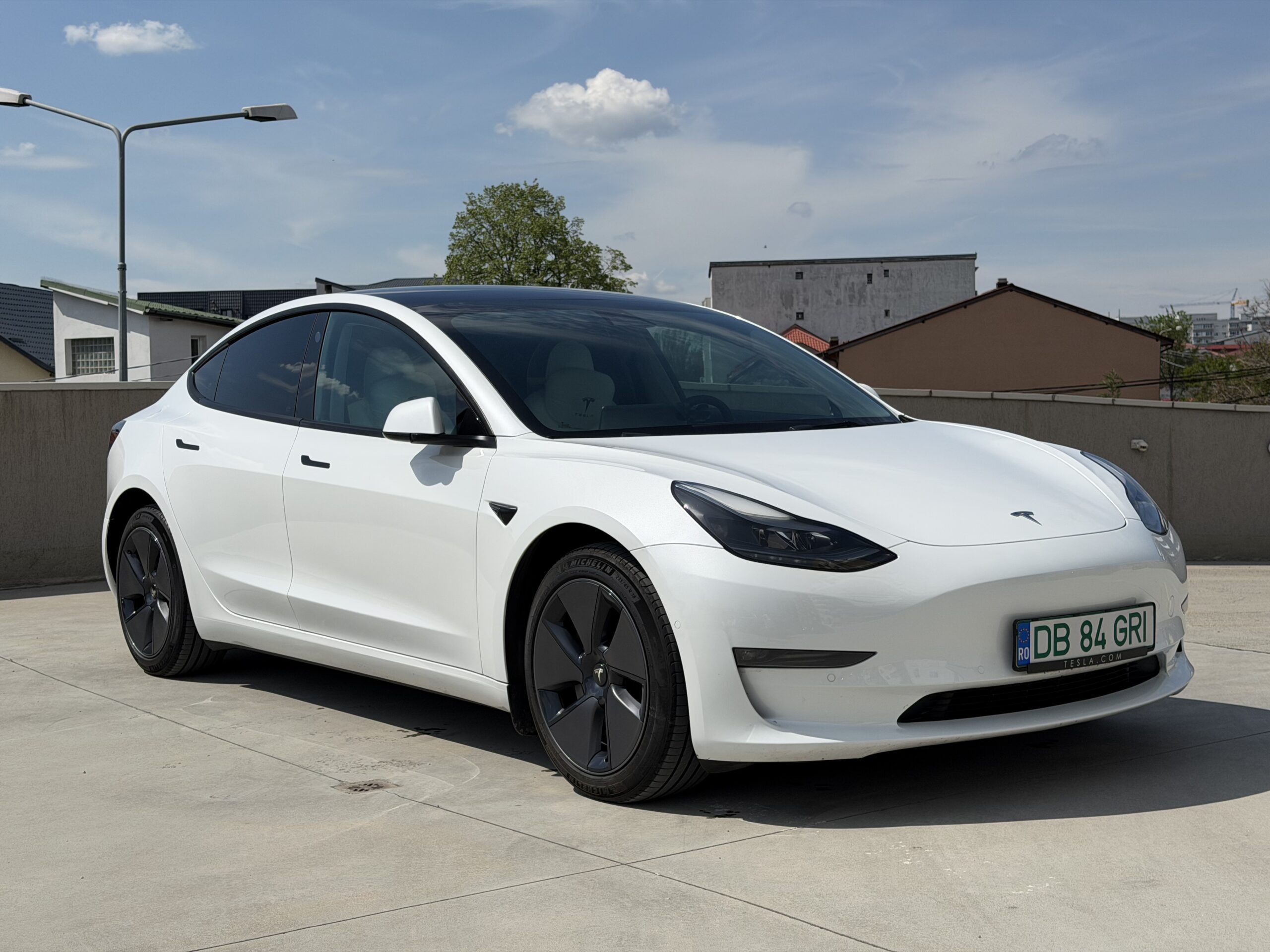 Tesla Model 3 DualMotor LongRange AWD