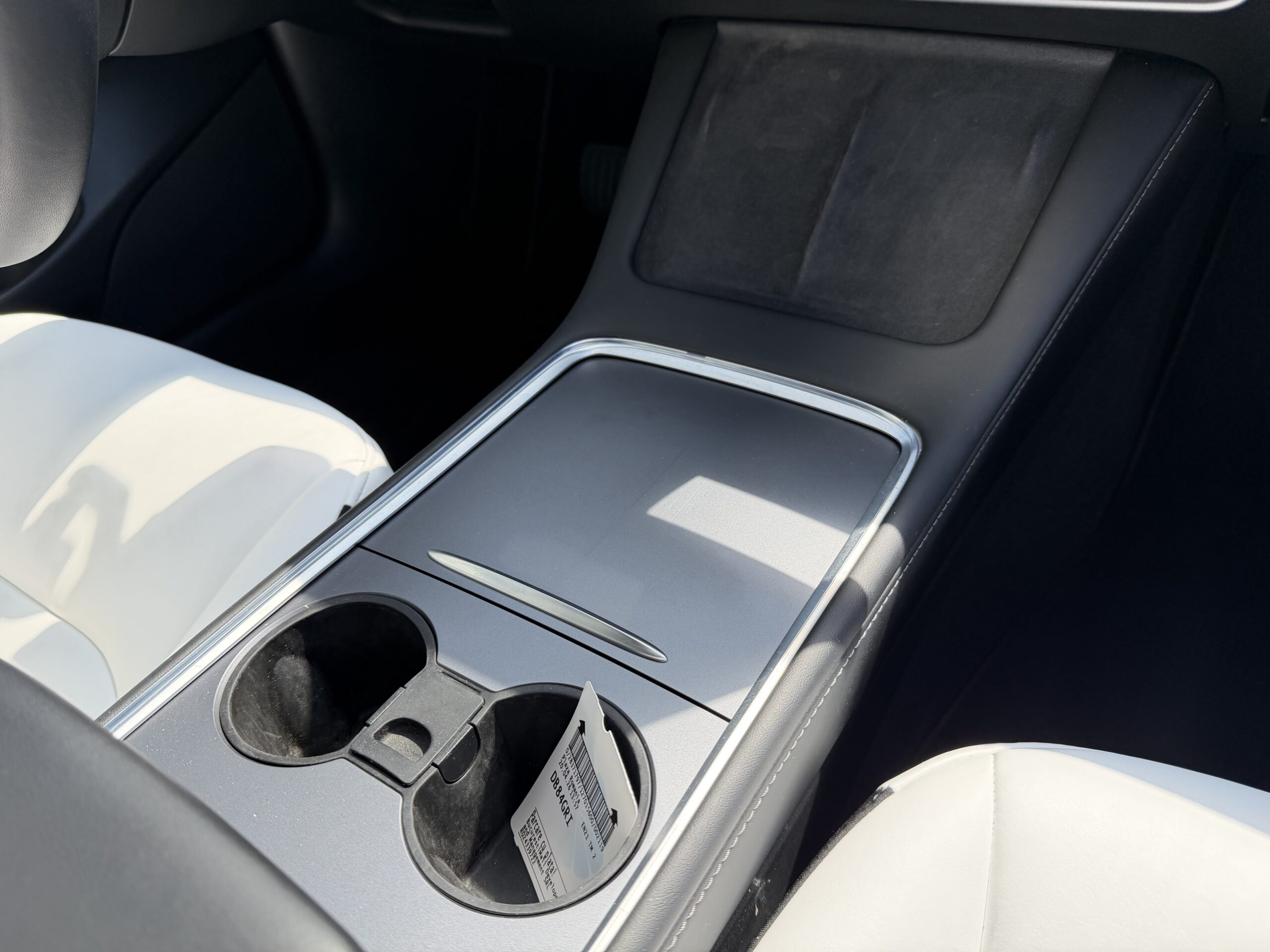 Tesla Model 3 DualMotor LongRange AWD - Image 17