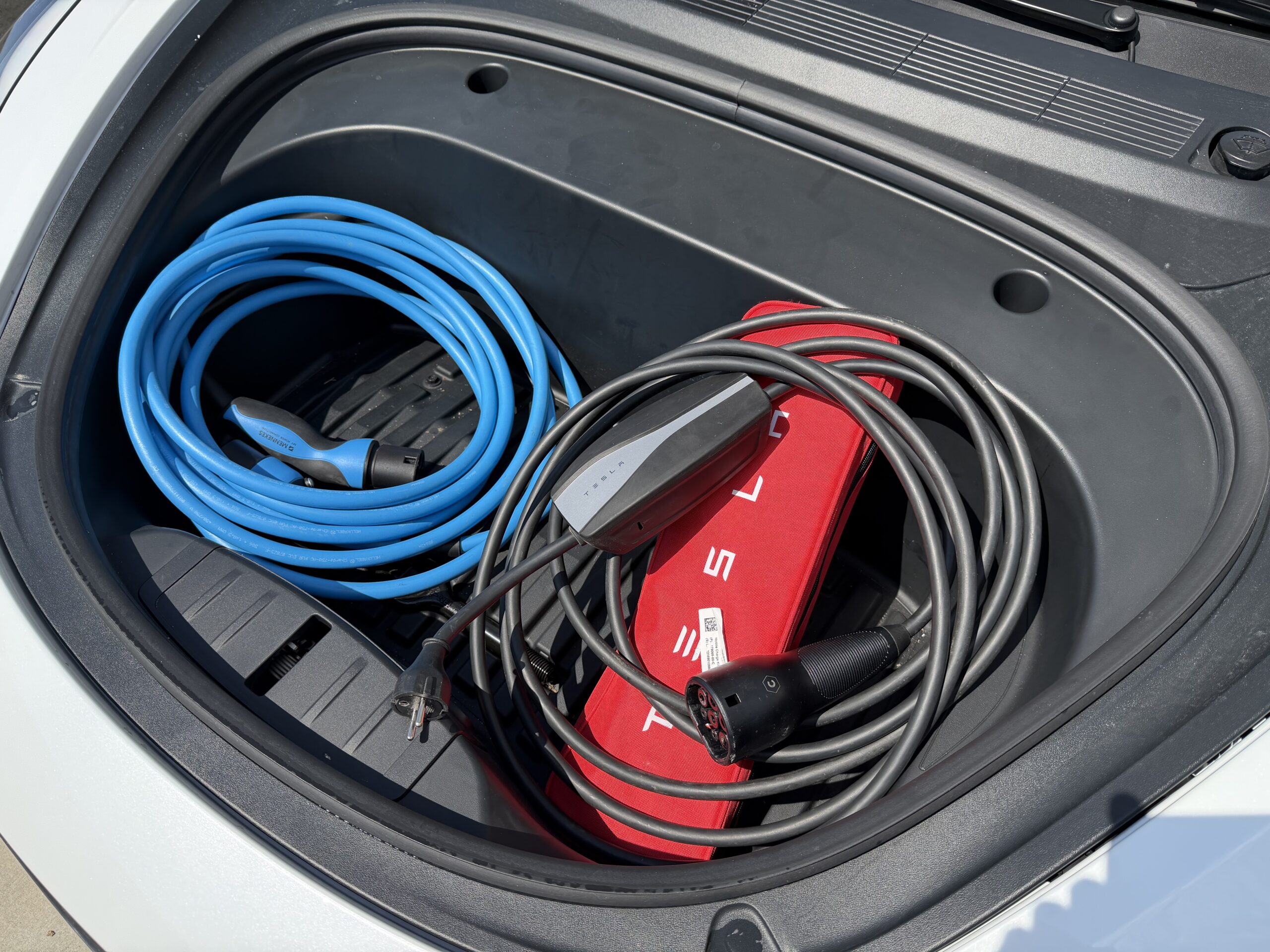 Tesla Model 3 DualMotor LongRange AWD - Image 25