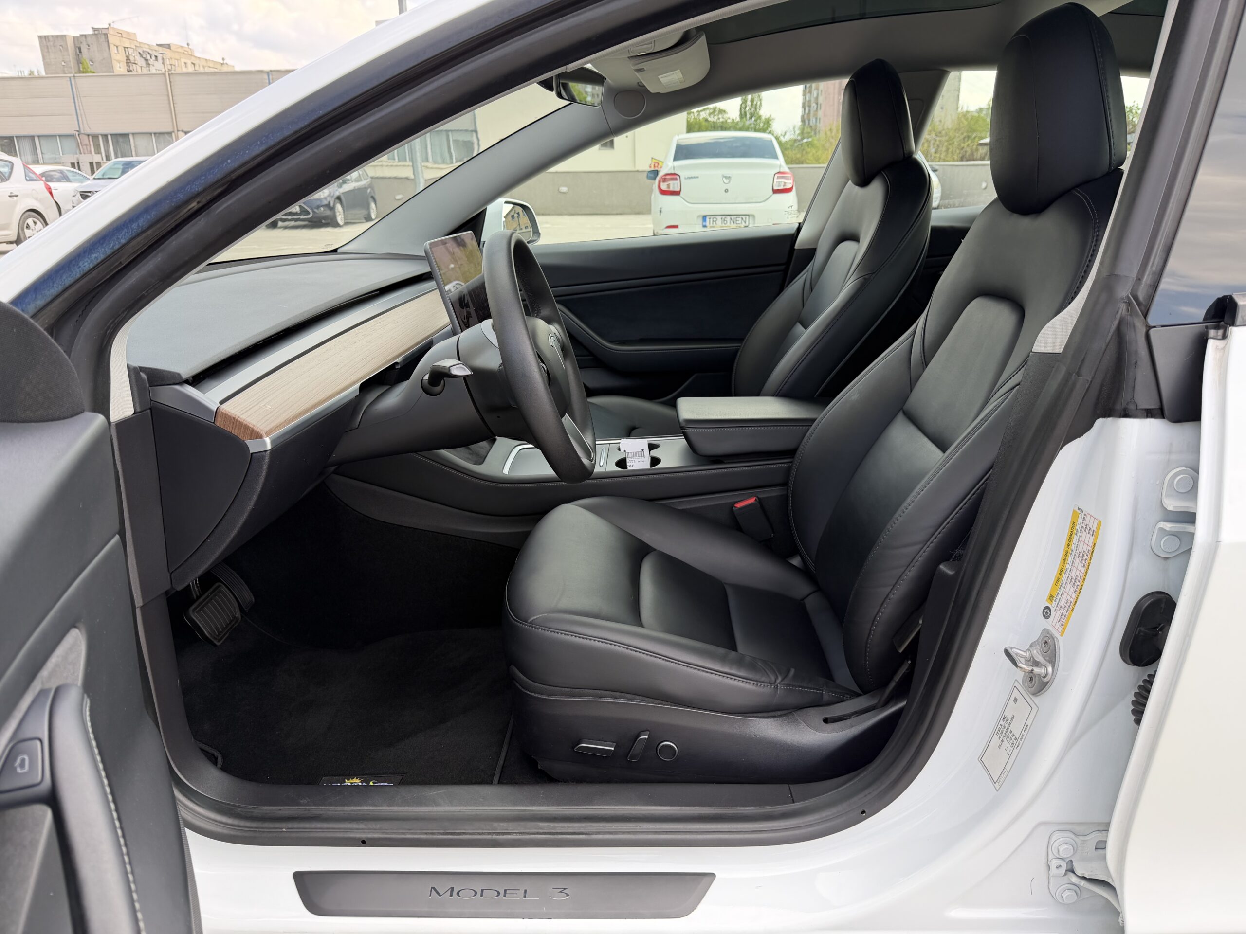Tesla Model 3 Facelift DualMotor LongRange AWD - Image 12