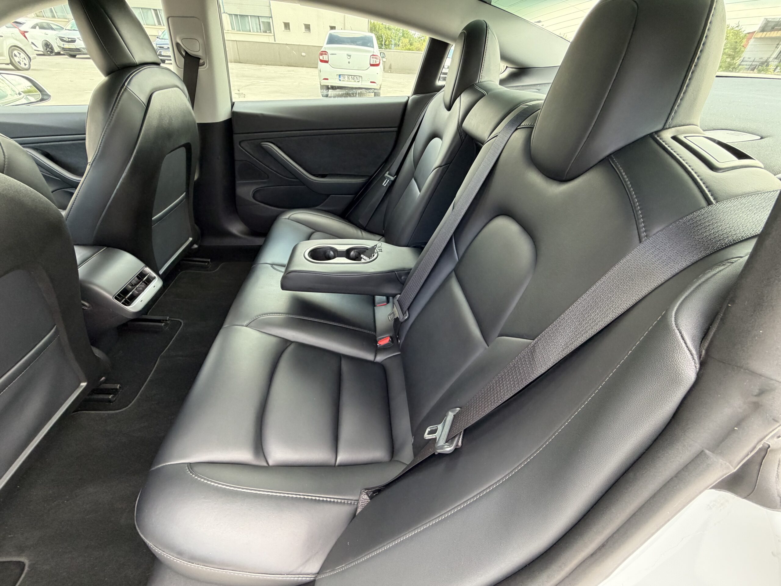 Tesla Model 3 Facelift DualMotor LongRange AWD - Image 13