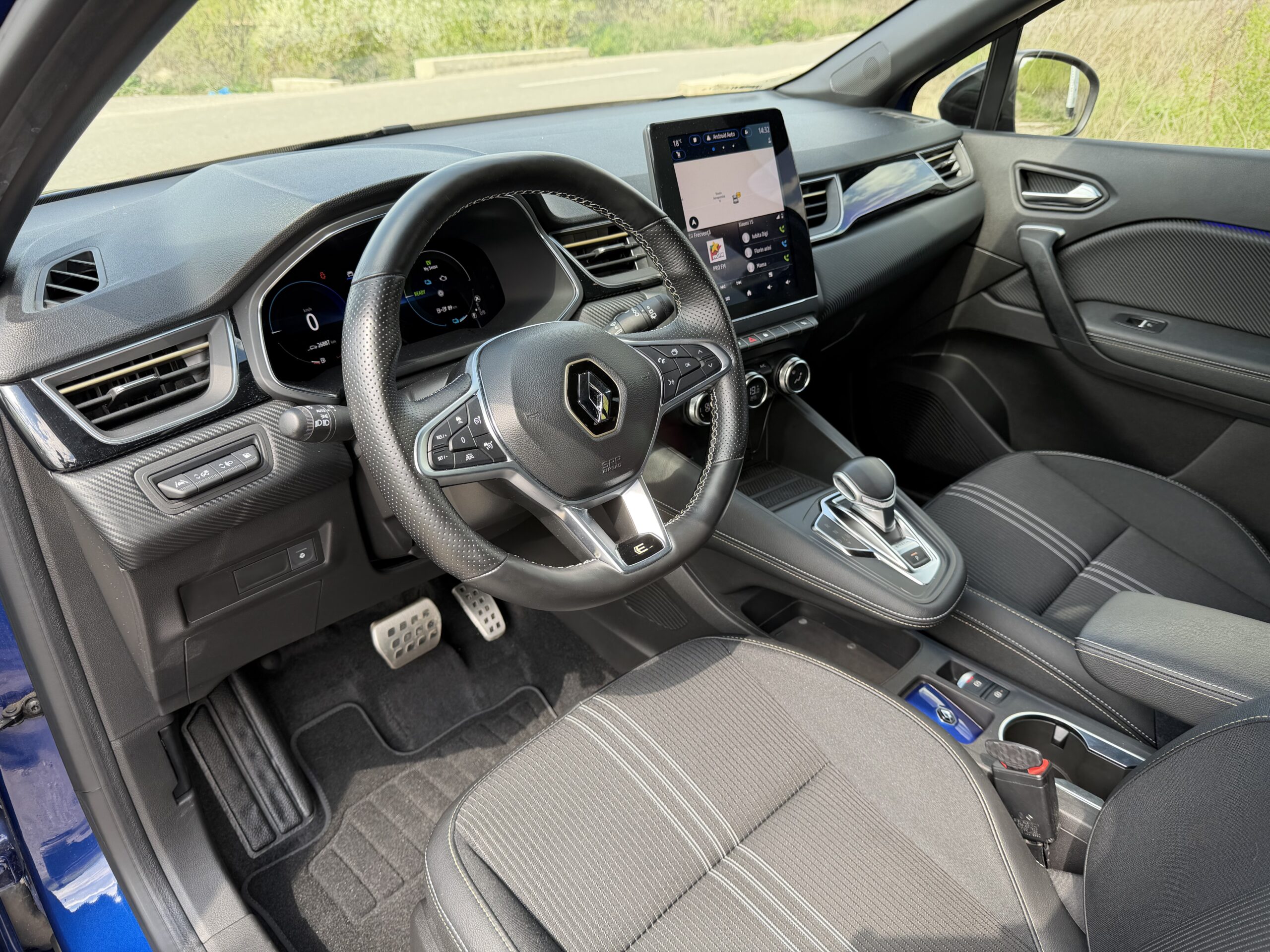 Renault Captur E-Tech Engineered - Image 13