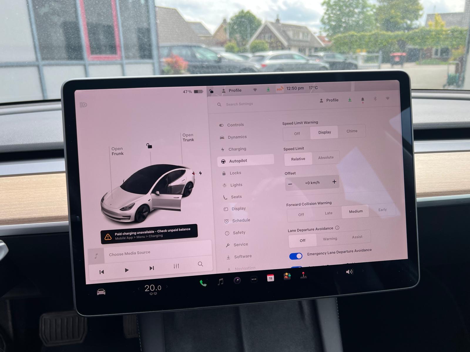 Tesla Model 3 DualMotor LongRange AWD *Enchanced Autopilot - Image 18
