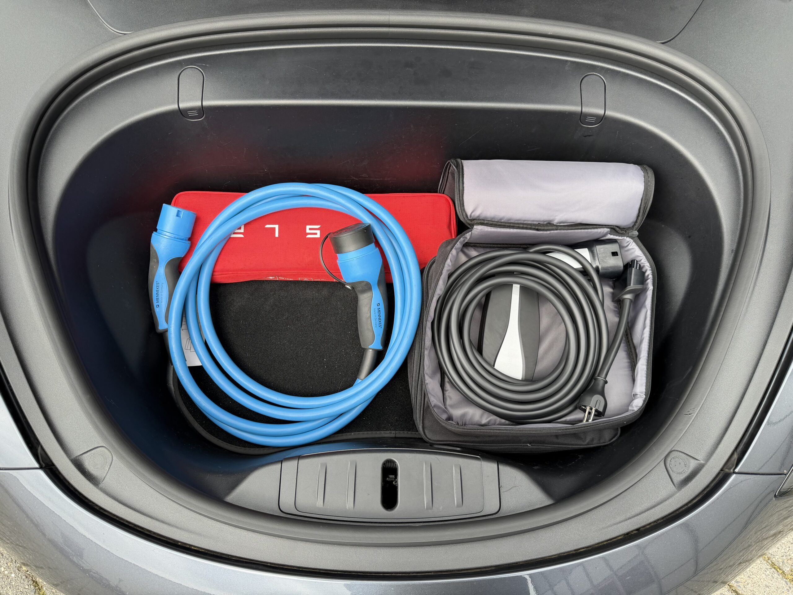 Tesla Model 3 DualMotor LongRange AWD - Image 17