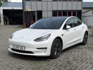 Tesla Model 3 DualMotor LongRange AWD