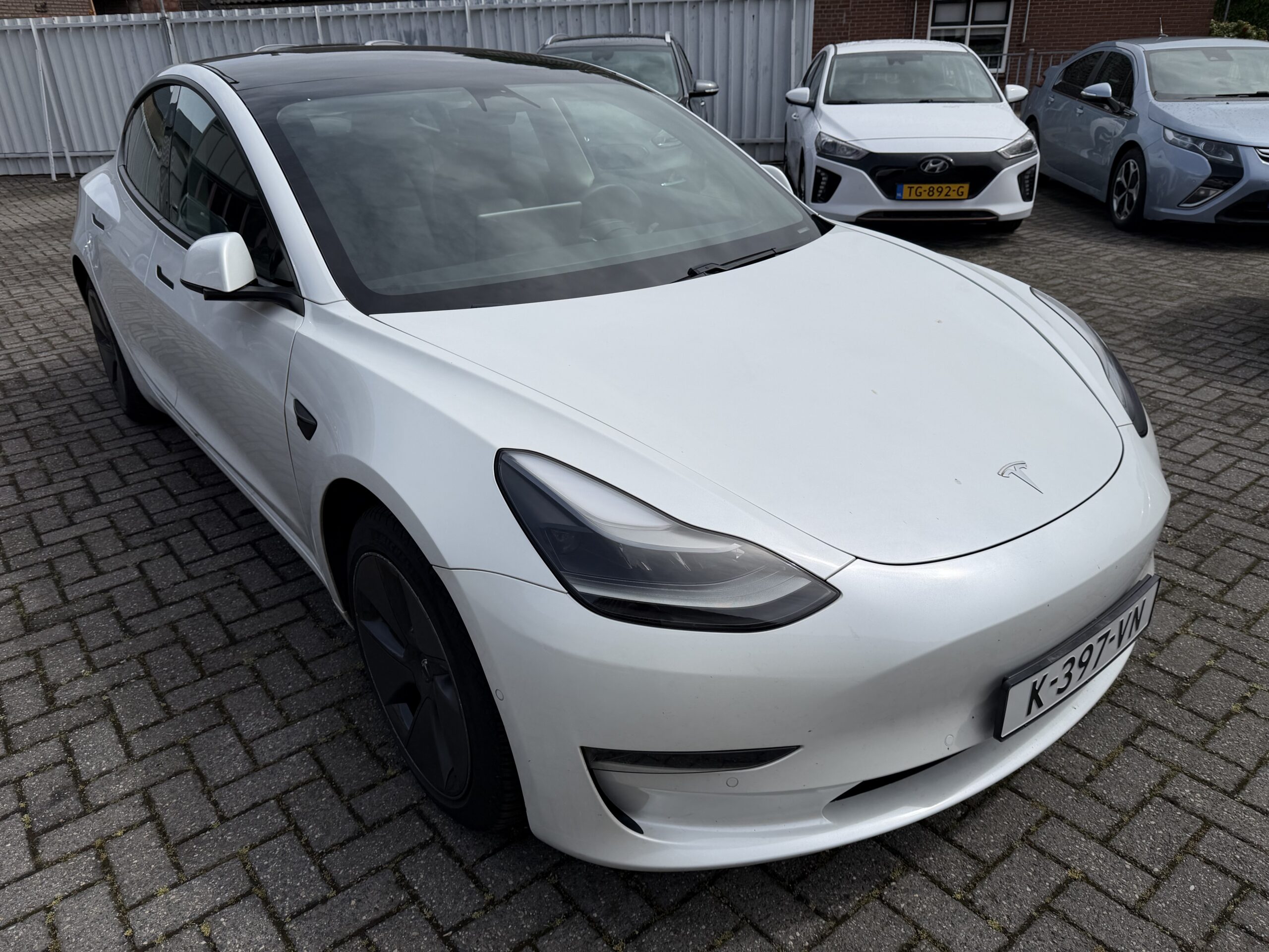 Tesla Model 3 DualMotor LongRange AWD - Image 3