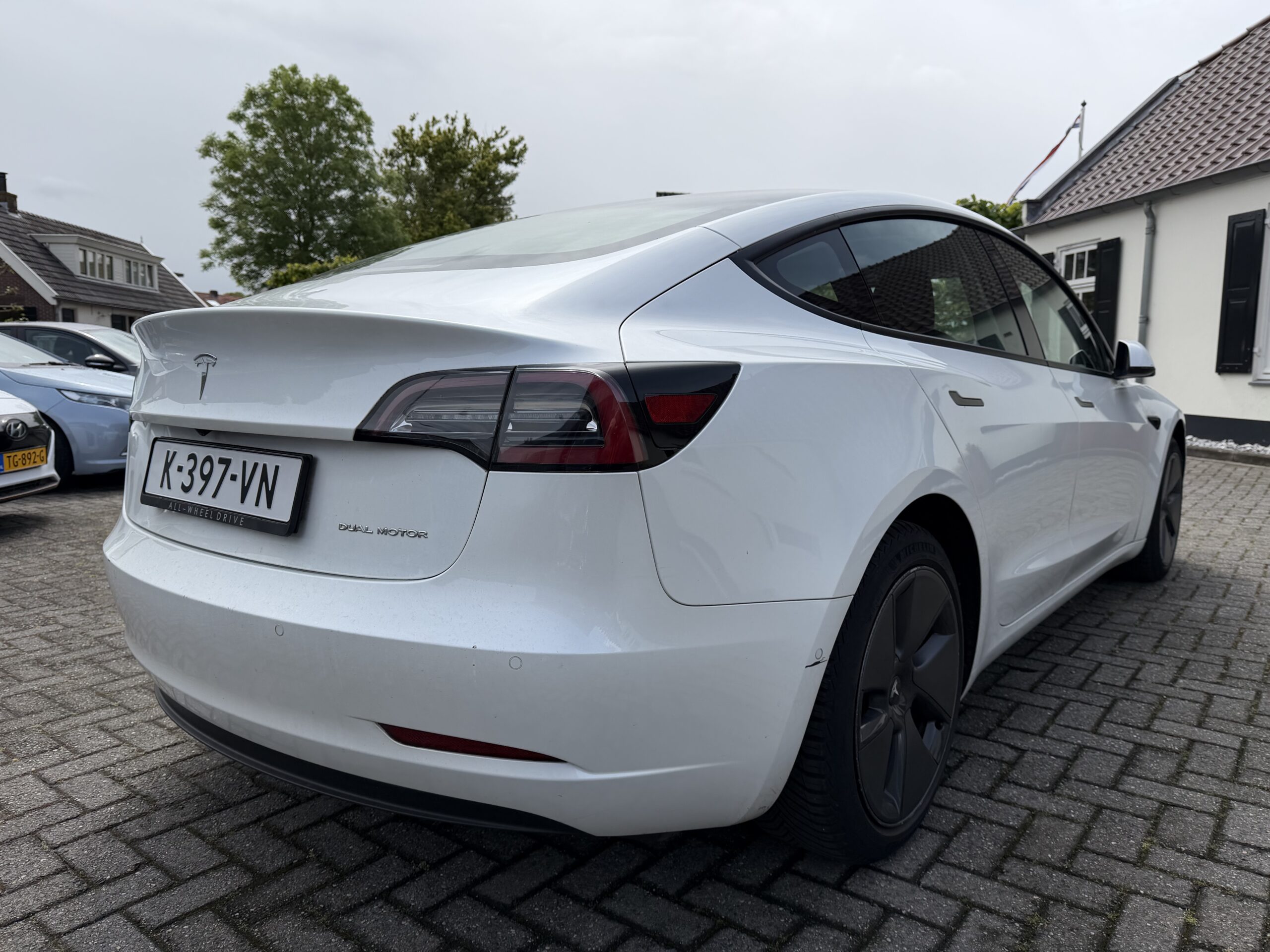 Tesla Model 3 DualMotor LongRange AWD - Image 4