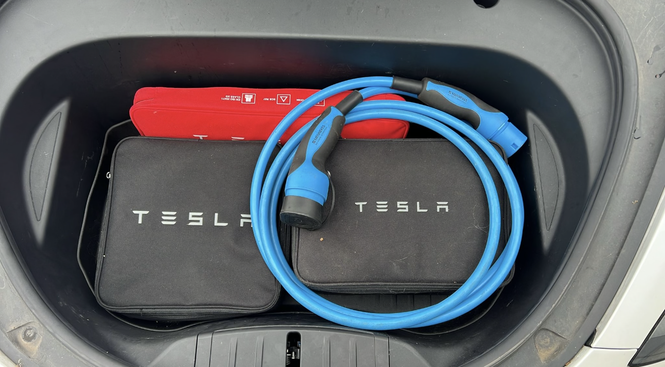 Tesla Model 3 DualMotor LongRange AWD *Enchanced Autopilot - Image 13