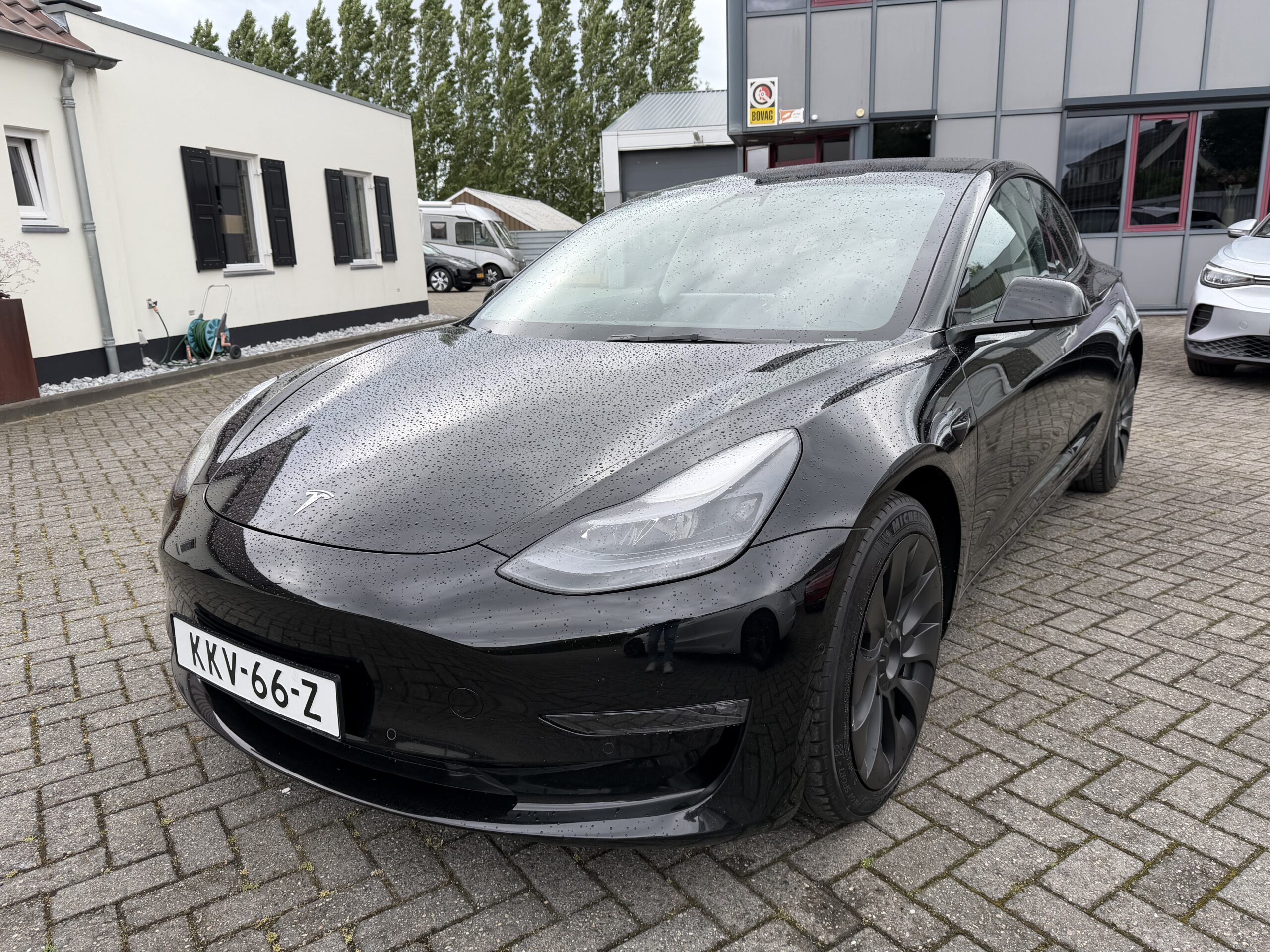 Tesla Model 3 DualMotor LongRange AWD