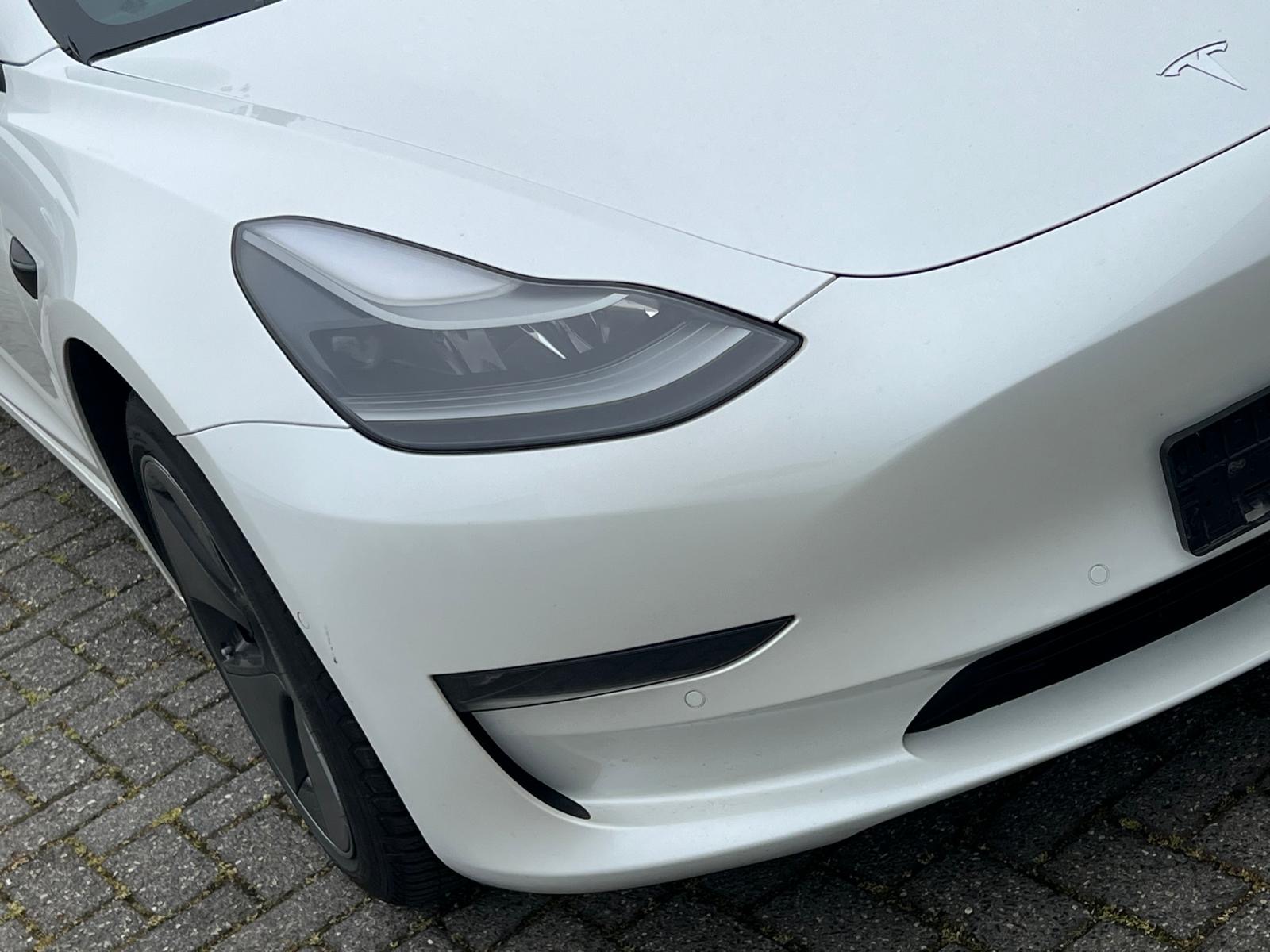 Tesla Model 3 DualMotor LongRange AWD *Enchanced Autopilot - Image 11