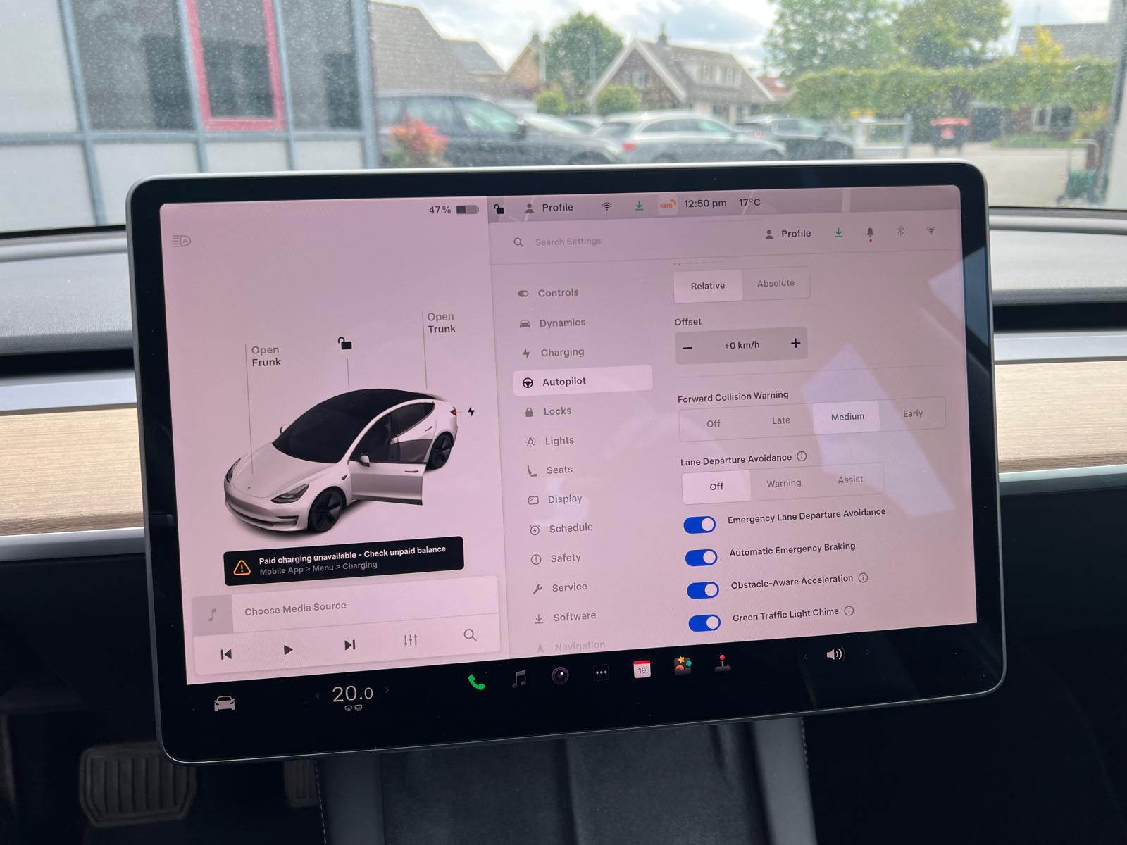 Tesla Model 3 DualMotor LongRange AWD *Enchanced Autopilot - Image 17