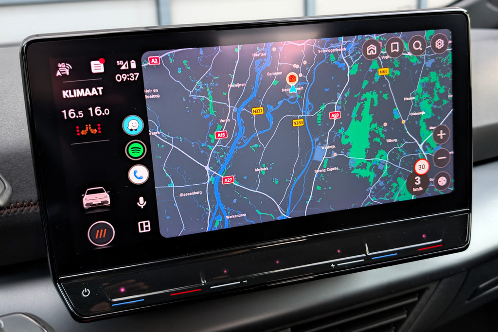 CUPRA Born Business One - Image 19
