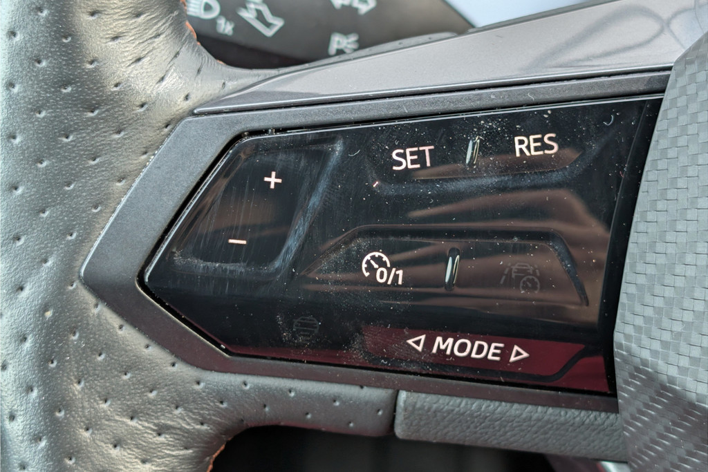 CUPRA Born Business One - Image 23