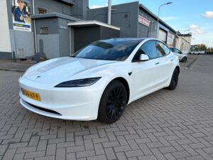Tesla Model 3 DualMotor LongRange Highland